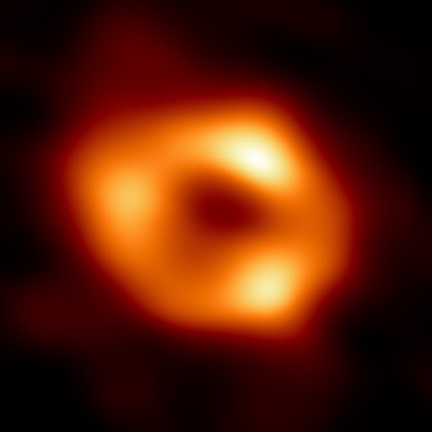 圖6. 視界地平面望遠鏡『Event Horizon Telescope，EHT』。