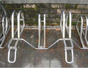 圖3 公館捷運站單層單車停車格