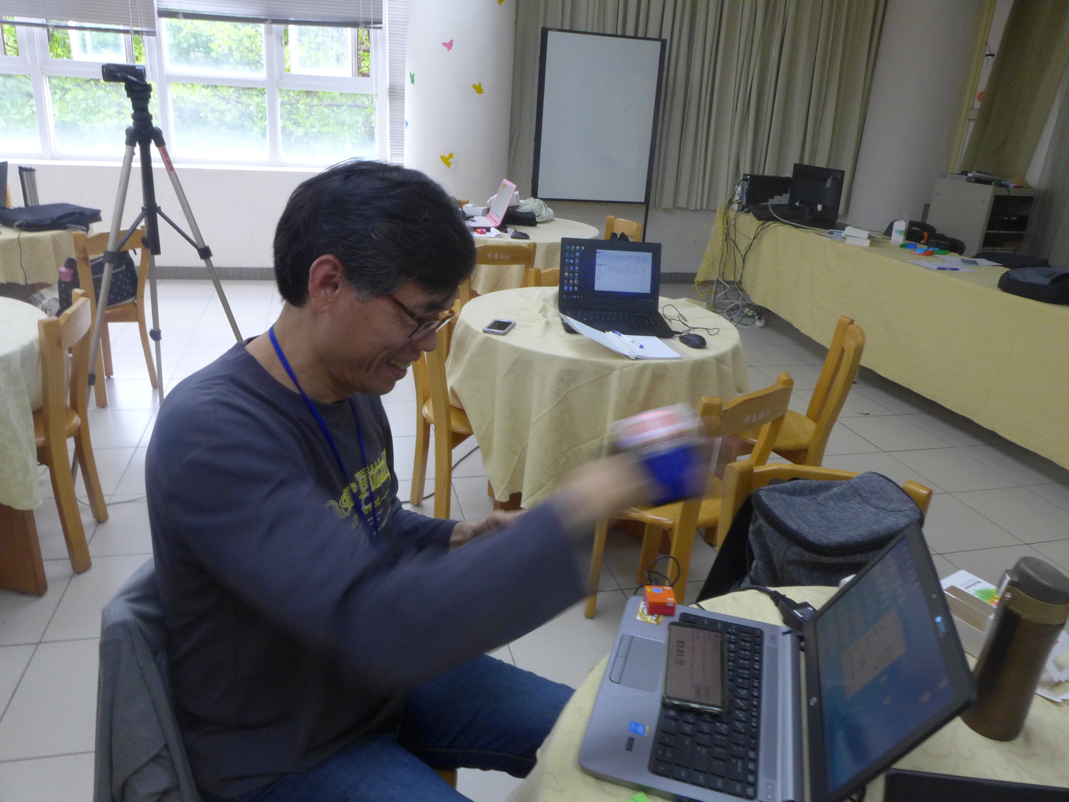 「出拳力道」感測器應用